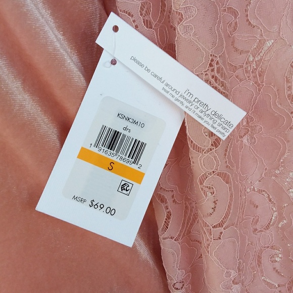 Kensie Pink Velvet Top Floral Lace Sleeves - Picture 5 of 8